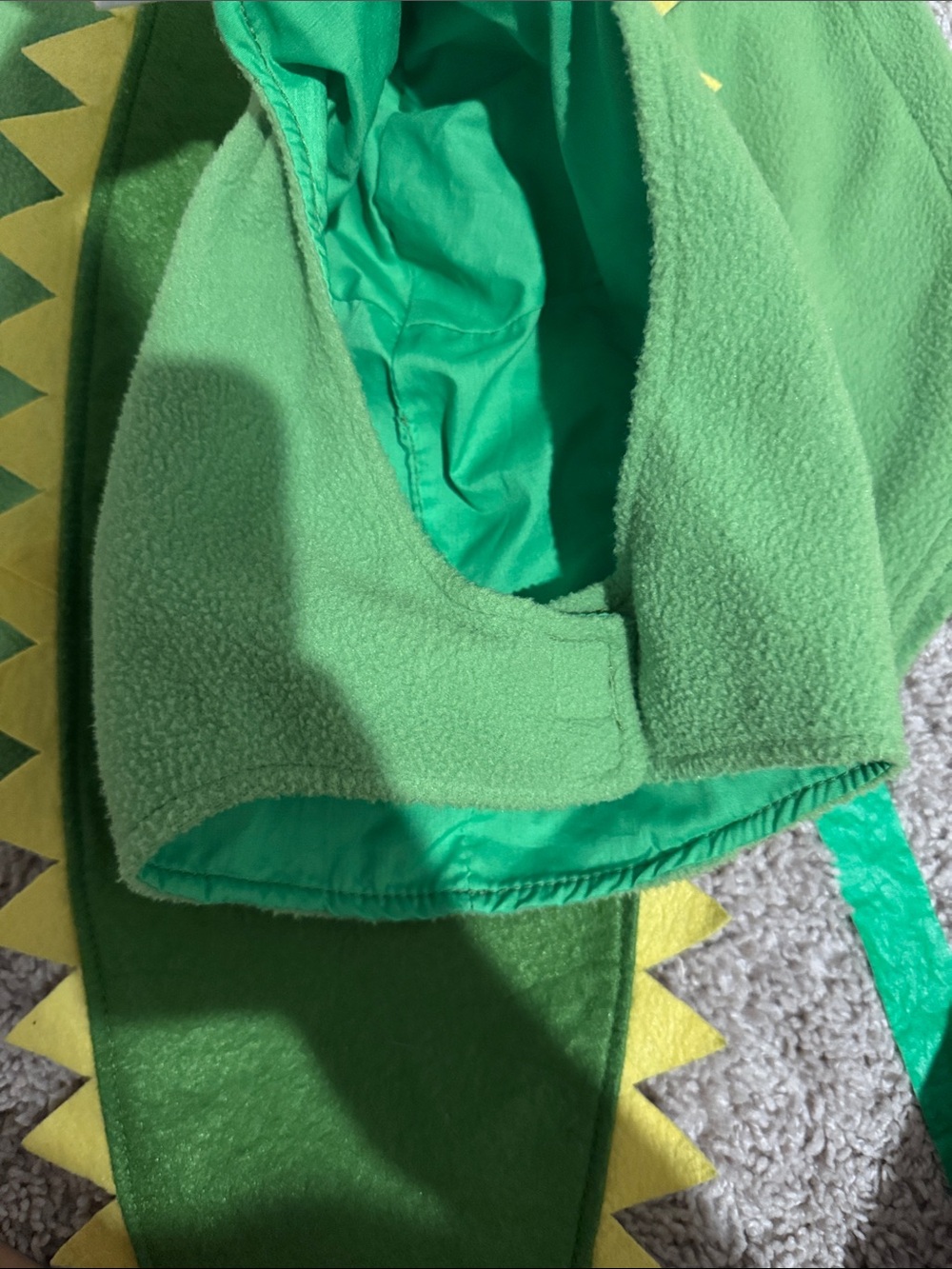 Pottery Barn Kids Green Crocodile Hooded Costume with Cream Belly - Picture 9 of 10